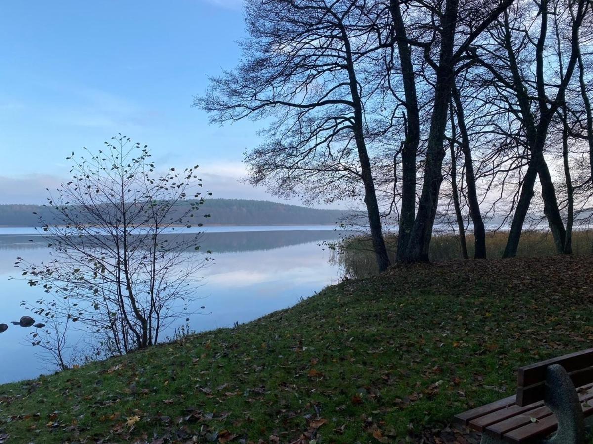 Przytulny Apartament Z Kominkiem Przy Jeziorze Borne Sulinowo Luaran gambar