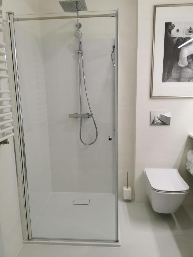 Przytulny Apartament Z Kominkiem Przy Jeziorze Borne Sulinowo Luaran gambar
