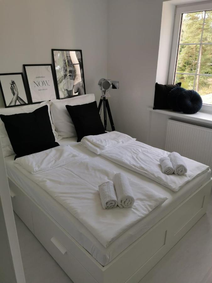 Przytulny Apartament Z Kominkiem Przy Jeziorze Borne Sulinowo Luaran gambar