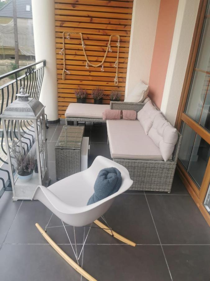 Przytulny Apartament Z Kominkiem Przy Jeziorze Borne Sulinowo Luaran gambar