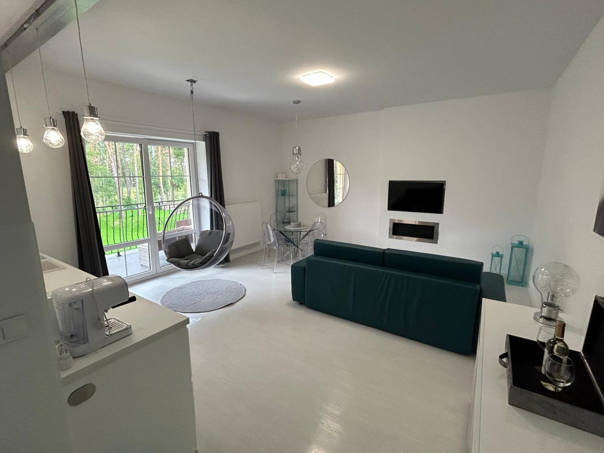Przytulny Apartament Z Kominkiem Przy Jeziorze Borne Sulinowo Luaran gambar